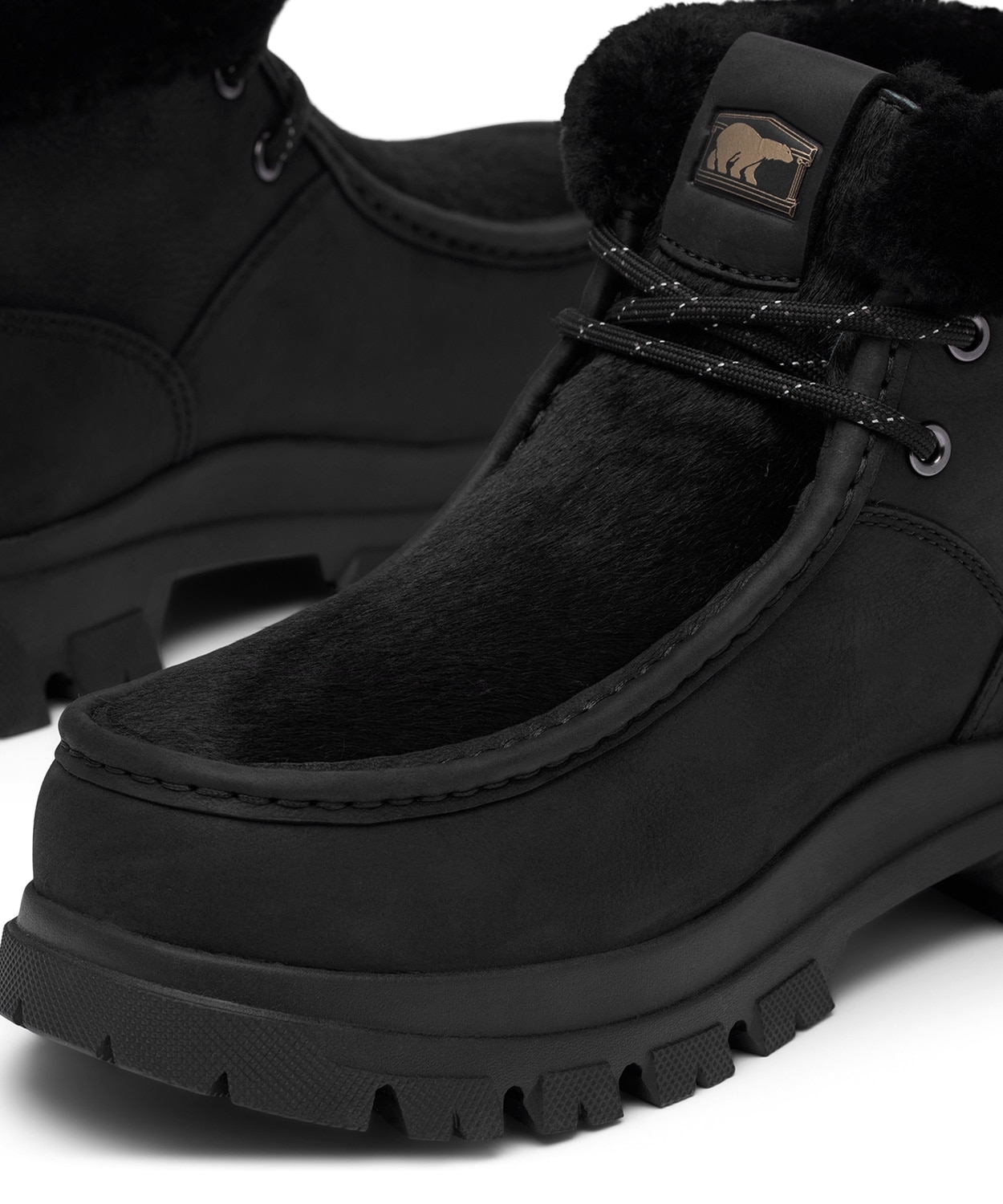 010Black Black