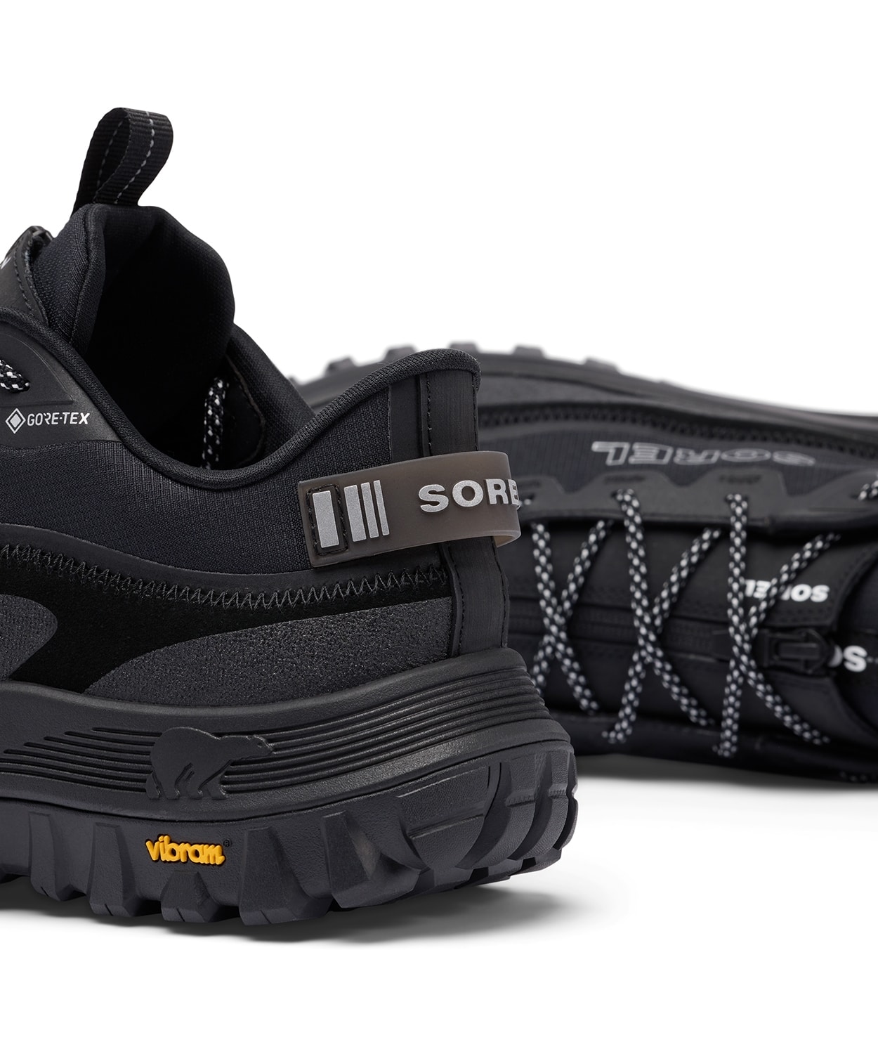 010Black Black