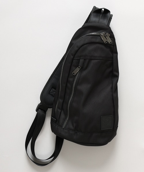 【COLUMBIA BLACK LABEL】グレートスモーキーガーデンBKボディバッグ