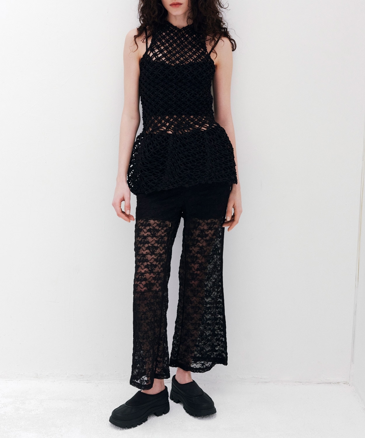 010Black Black